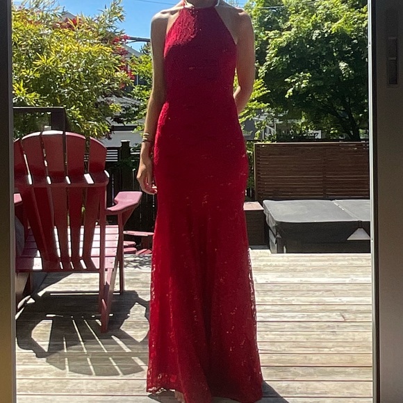 Worn Once! Red sleek mermaid style prom dress - Picture 1 of 5